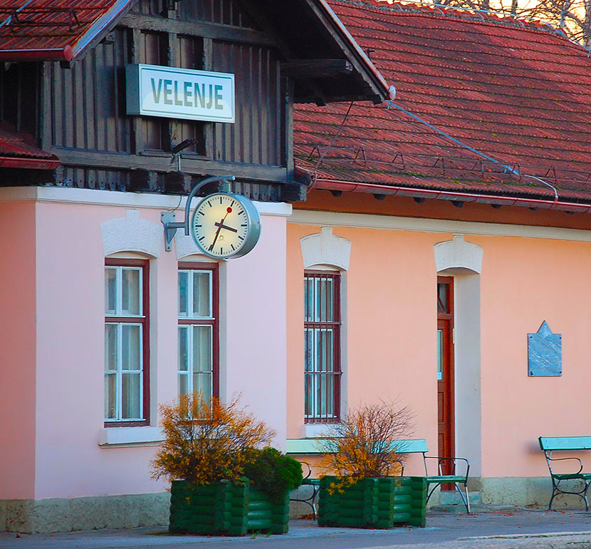 zelezniska-postaja-02-proporc